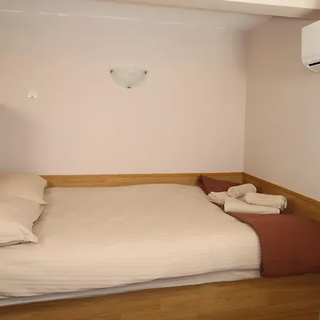 Tsar Kaloyan Near Tsarevets Apartman Veliko Tarnovo